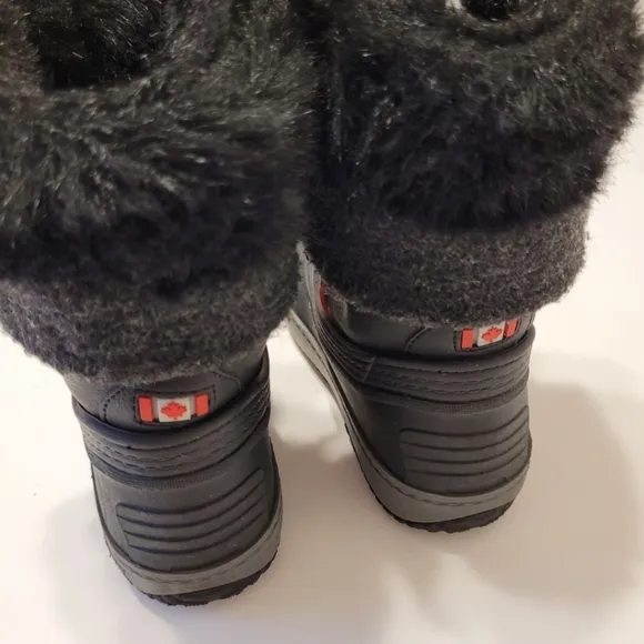 Pajar kids winter boots size 13