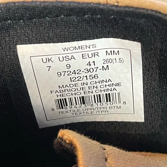 Palladium Revolt Hi TX boots combat hiking boots in Olive. Gorpcore sz 9. New