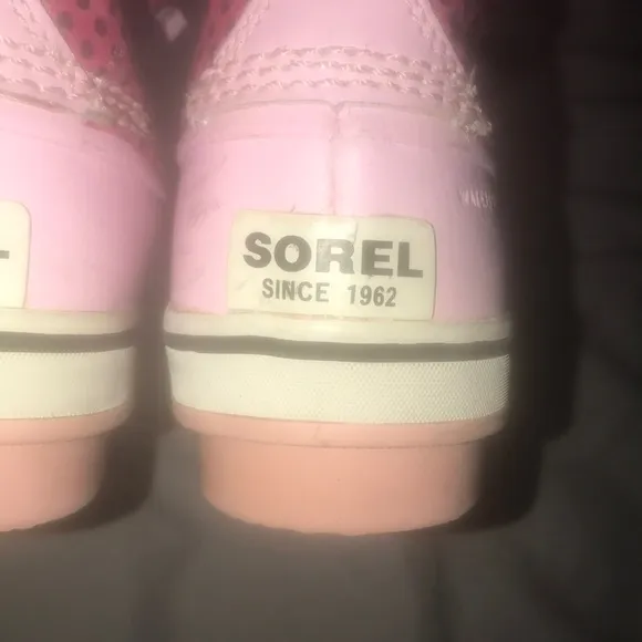 Pink Sorel Snow / All purpose boot