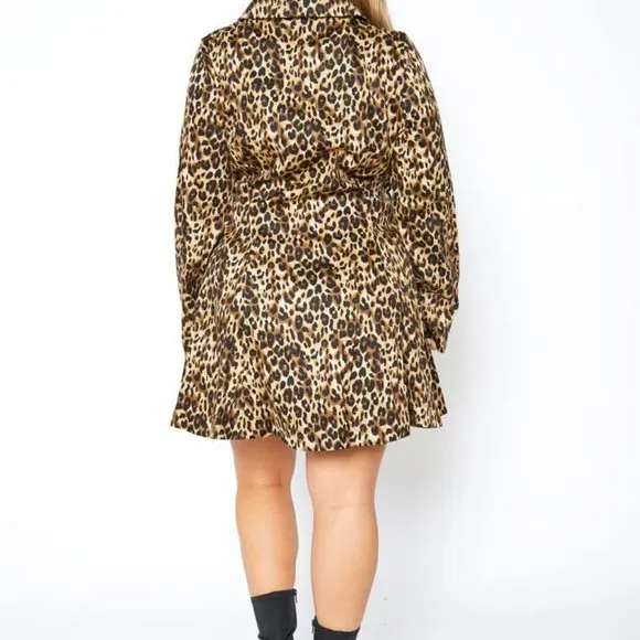 Plus Size Women Leopard Babe Notch Collar Zip Up