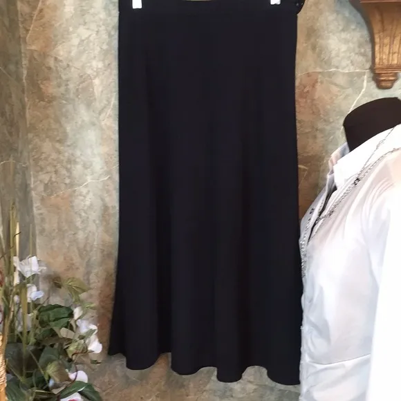 Ralph Lauren stunning black flair equestrian skirt