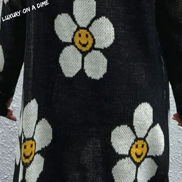 Retro Daisy Smiley Face Button Longline Knit Lightweight Cardigan Sweater Jacket