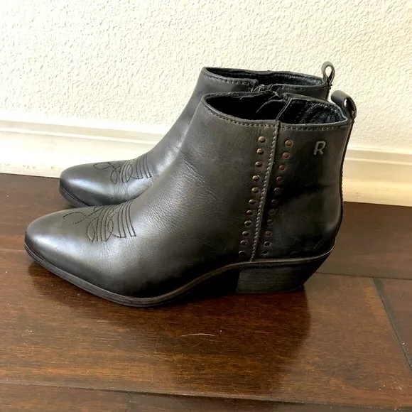 ROAN Aggie Leather Boots