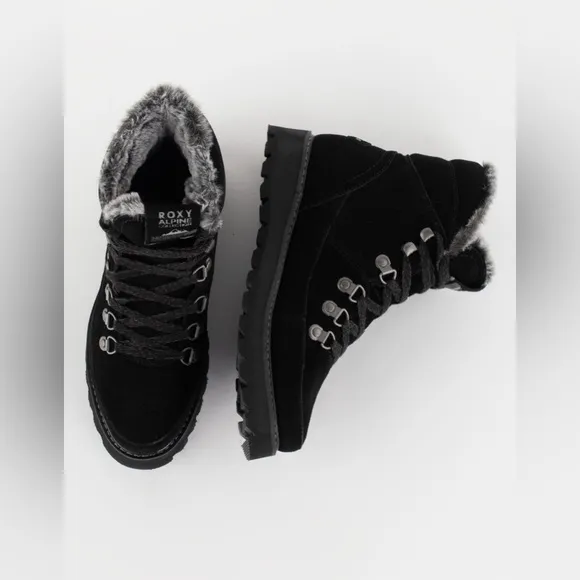 Roxy Sadie Lace Up Winter Boots