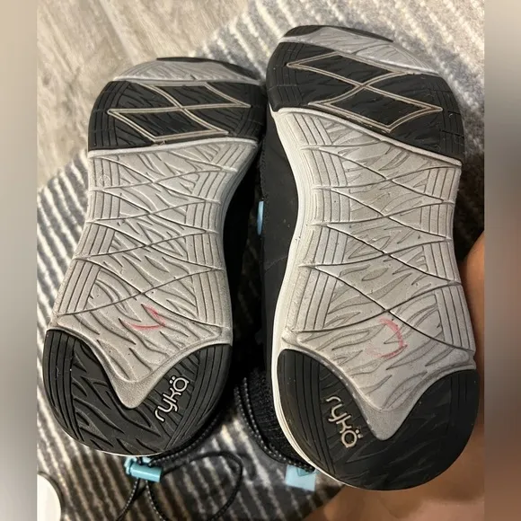 Ryka Winter Boots size 7.5 Excellent condition