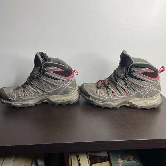Salomon Womens X Ultra 2 Mid GTX Gore-Tex Gray Pink Hiking Boots 371477 Size 9.5