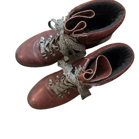 Sam Edelman | Size 7.5 Darrah Hiking Bootie Lace Up Block Heel Round Toe