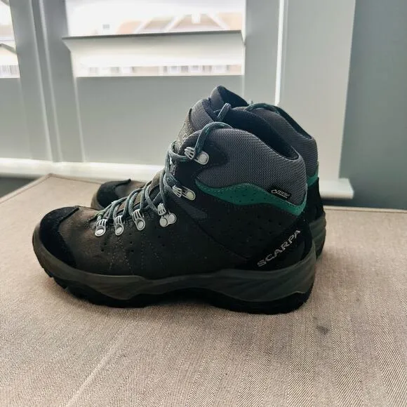 Scarpa Mistral GTX Womens Hiking Boots,Gray/Blue, Size 7.5