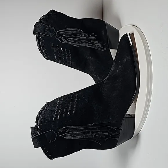 Schutz Alexxa Bootie Heeled Boots Pull-On Fringe Pointed Suede Western Black 7 B