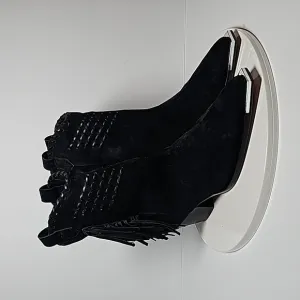 Schutz Alexxa Bootie Heeled Boots Pull-On Fringe Pointed Suede Western Black 7 B