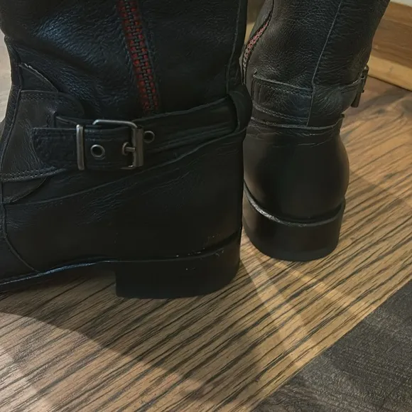 Sendra‎ Black Pebbled Leather Riding Boots Knee High Womens Size 9.5