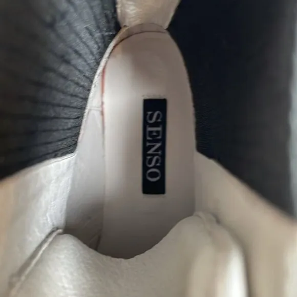 SENSO Jackson ankle boots white combat lace up leather US7
