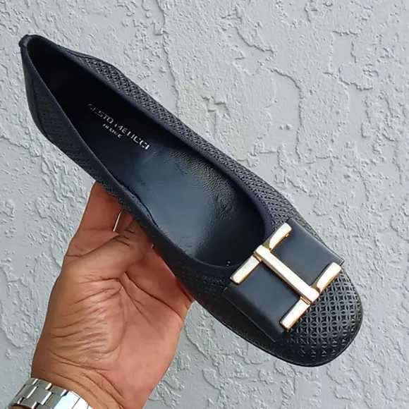 Sesto Meucci Ladies Italian Leather Prim Bow Pump