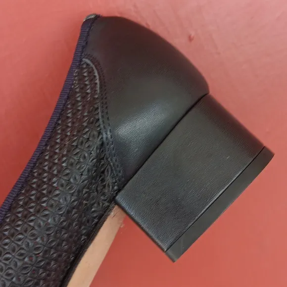 Sesto Meucci Ladies Italian Leather Prim Bow Pump