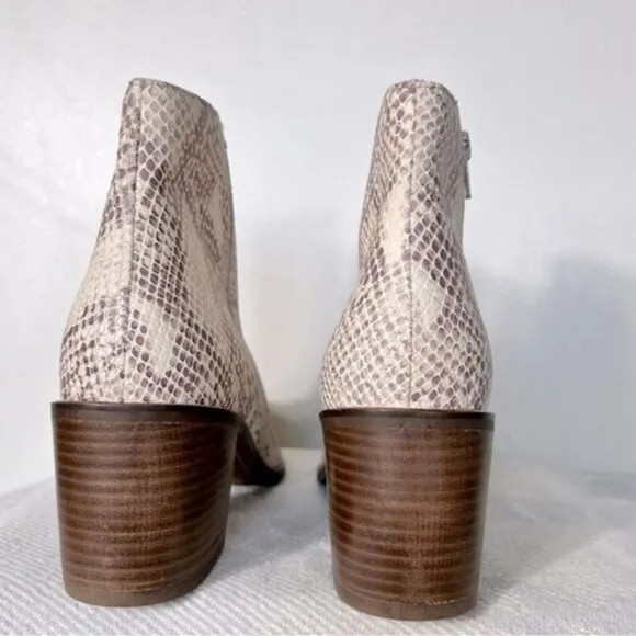 Seychelles NEW Occasion Nueutral Snake Print Ankle Boot- Size 8