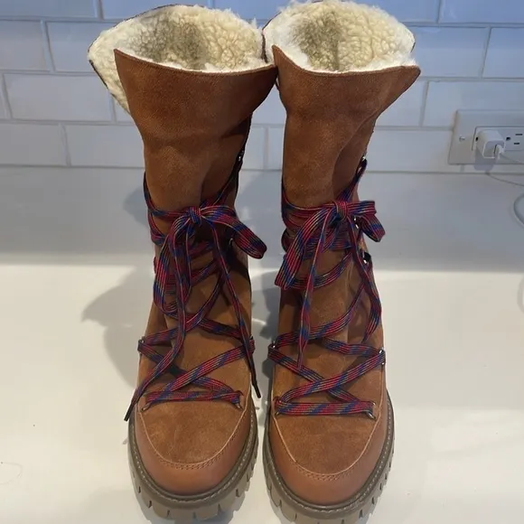 Shoe The Bear Fara Snow Suede Wedge Boot in Tan—BEAUTIFUL!!  New without Box!