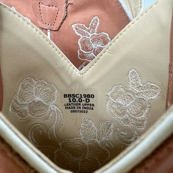 Shyanne Western Pink Floral Embroidered Cowboy Boots