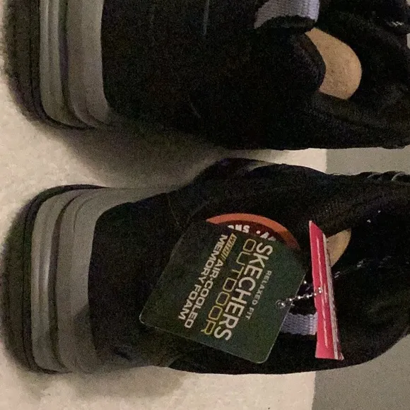 Sketchers Trego Relaxed Waterproof Air-Cooled Memory Foam