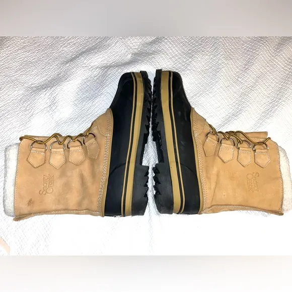 SNOWY GREEK Men Snow Boots  Size 12.  Nutbuck Upper, Polyester Fleece Lining.