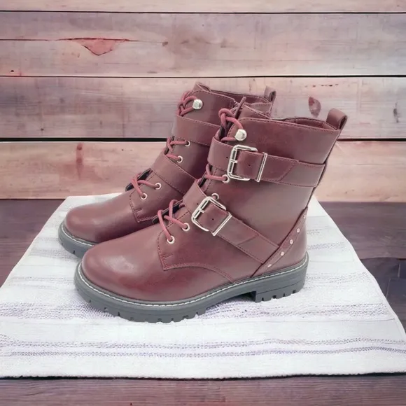 SO® Finleyy Women's Combat Boots 8.5 Size