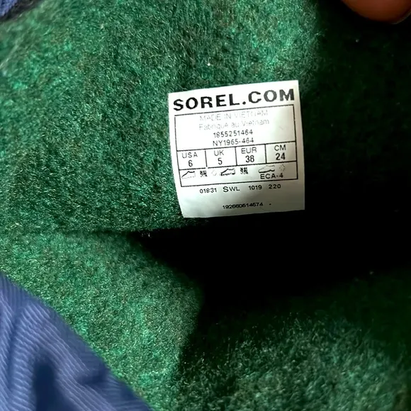 Sorel &quot;Flurry&quot; Youth, Big kids Insulated Snow Rain Winter Boots SZ6 GUC