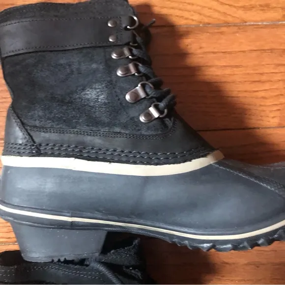 ❤️SOREL Black Winter Fancy Lace II Boots Size 8.5