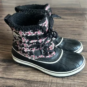 Sorel Black Winter Snow Boots Women's TivoliTweed Valentine/Winter Houndstooth