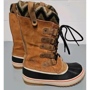 Sorel Boots Joan of Arctic Fleece Winter Waterproof Gorpcore Boots Sz 9.5 EUC