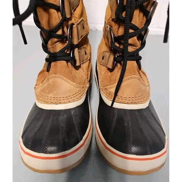 Sorel Boots Joan of Arctic Fleece Winter Waterproof Gorpcore Boots Sz 9.5 EUC
