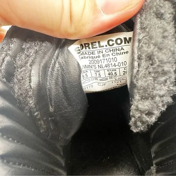 Sorel Brex Black Leather Winter Heeled Lug Sole Boots Size 9.5 Lace up