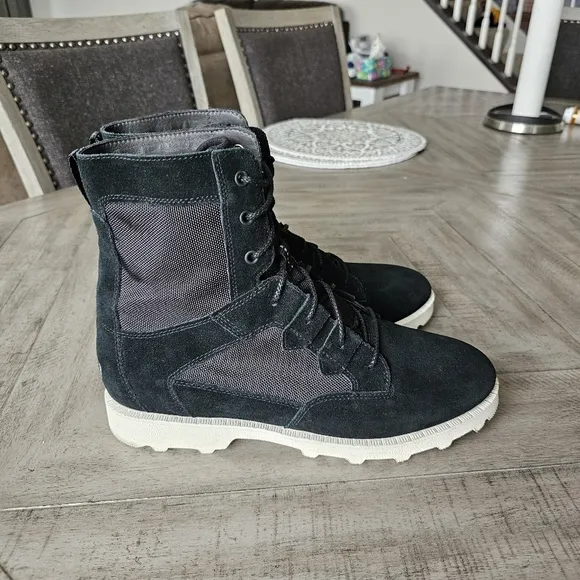Sorel Caribou OTM Boots