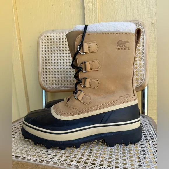 Sorel Caribou Winter Boots Women’s size 9.5