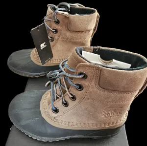 Sorel Cheyanne II WATERPROOF, INSULATED Boot in Khaki, Size 2 Little Kid - NEW!