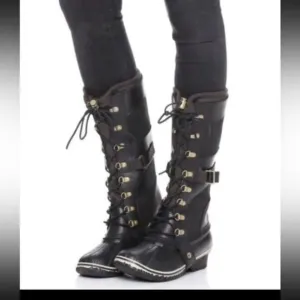 Sorel Conquest Carly Black Leather Winter Boots Style NL2033-010 Womens Size 7‎