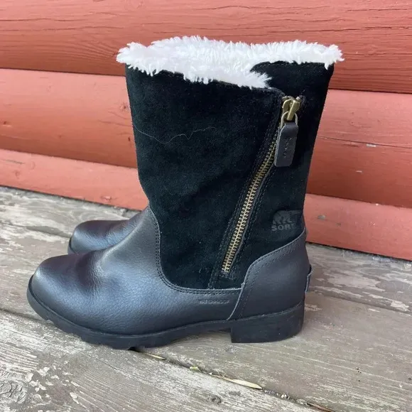 SOREL Emelie Fold Over Women's Size 5 Black Leather Sherpa Boots NY1941-240