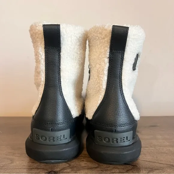 SOREL Explorer II Joan Cozy Women's Boot Size 9.5 SKU#243521