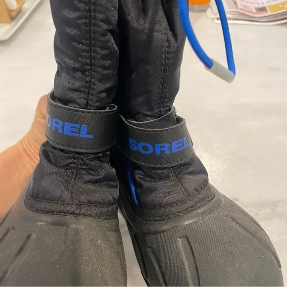 Sorel Flurry snow boots Toddlers 11 blue black