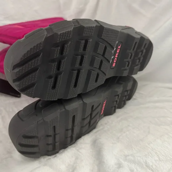 Sorel Flurry Snow Commander Boots Size 7 Pink &amp; Black Winter