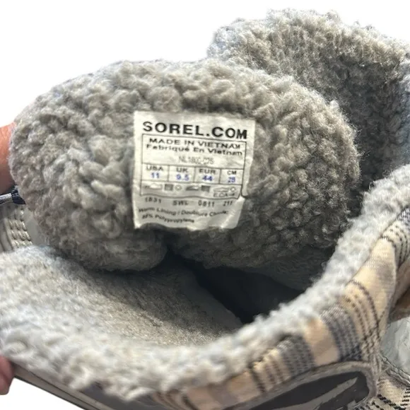 Sorel Green Gray Plaid Tivoli Snow Boots 11 Womens