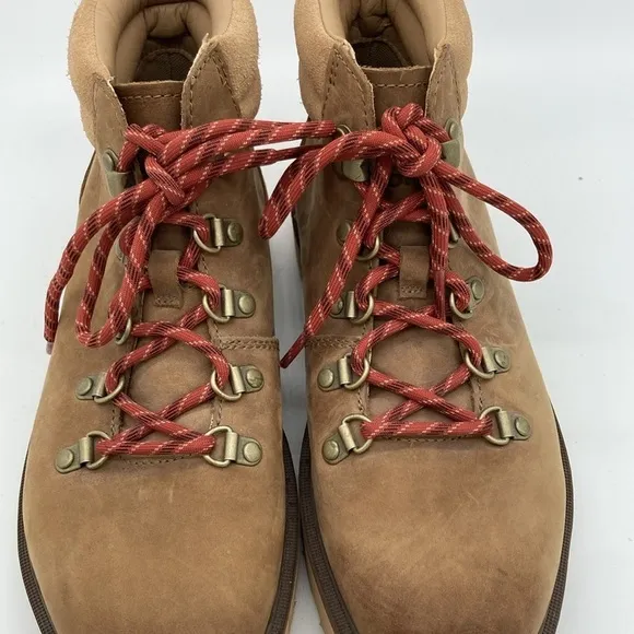 Sorel Hi-Line Hiker Boot women’s size 8