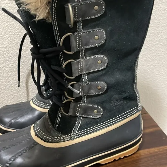 Sorel Joan Of Arctic Tall Boots Black waterproof Women's Size 9.5 winter