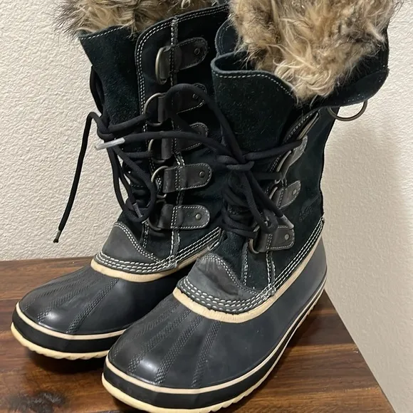 Sorel Joan Of Arctic Tall Boots Black waterproof Women's Size 9.5 winter
