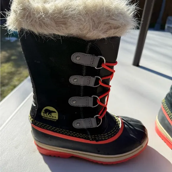 Sorel Kids' Black and Red Winter Boots