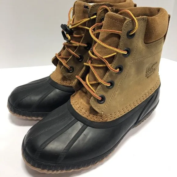 Sorel Kids’ Cheyanne II, Brown Lace-Up Winter Boots, Boys’ Size 5M.