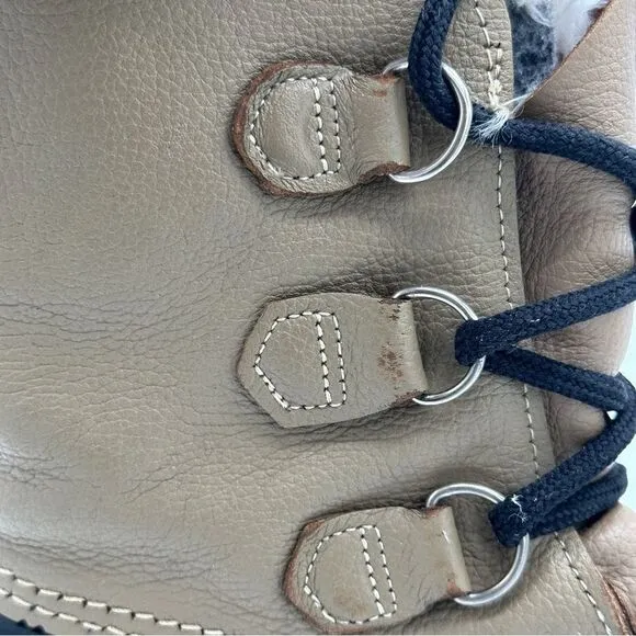 ~Sorel Kids Lined Snow Boots NWOT 2