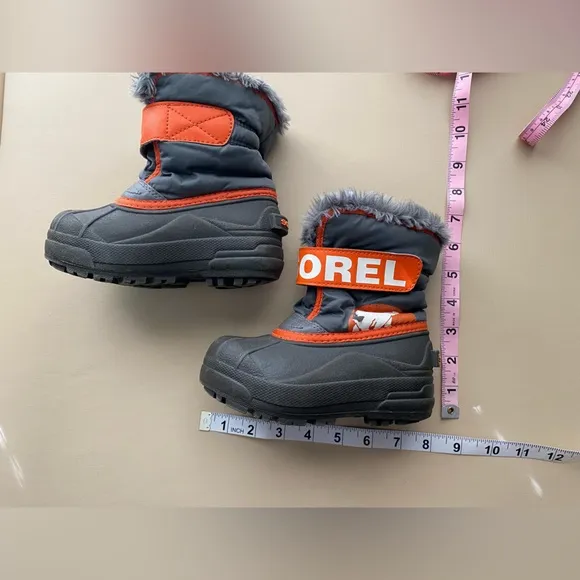 Sorel kids snow/ winter boots
