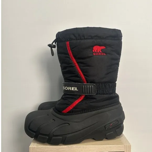 Sorel Lined Black With Red Winter Boots Sz 4‎