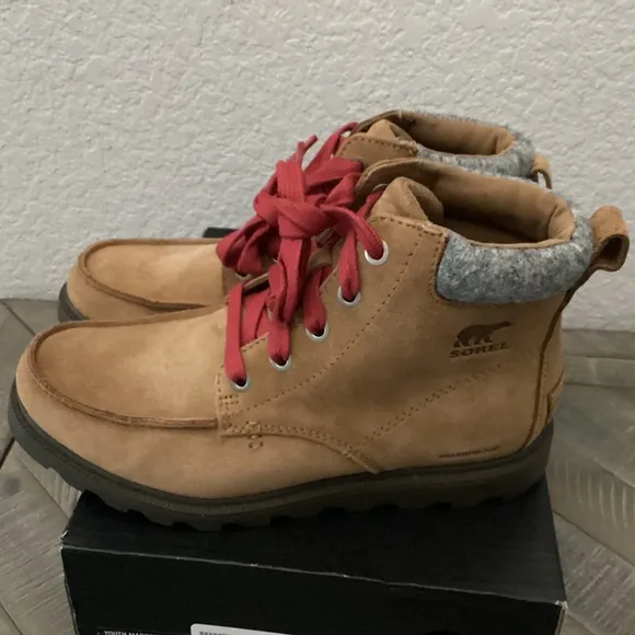 SOREL Madson Waterproof Moc Toe Boot (Little Kid) 3 M