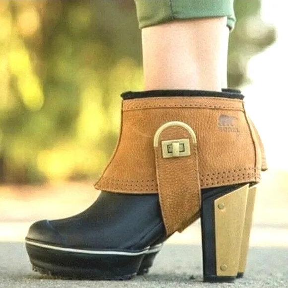 SOREL Medina II Heeled Platform Ankle Boots US 9.5 Waterproof