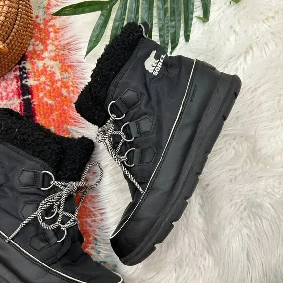 Sorel Neutral Black White Fleece Explorer Carnival Winter Boots 9 Style 3040-010